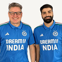 Martin and Firat, founders of NEOdirect